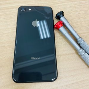 iPhone8 液晶交換