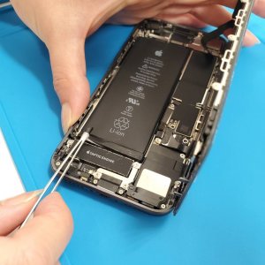 iPhone8 バッテリー交換修理