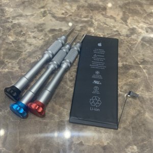 iPhone7plus バッテリー交換修理