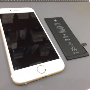 iPhone6S バッテリー交換