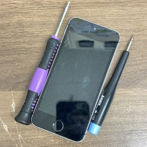 iPhone SE 液晶画面交換