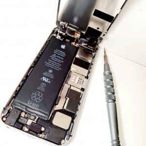 iPhoneSE バッテリー交換