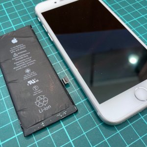 iPhone8 バッテリー交換 アイフォン 電池交換