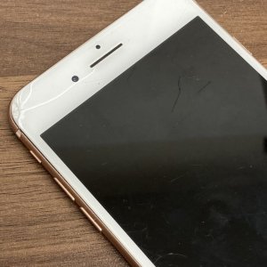 iPhone7P ガラスパネル交換修理