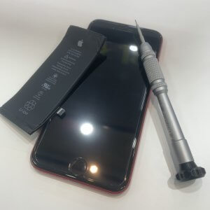 iPhone8バッテリー交換修理
