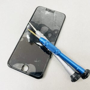 iPhone8 液晶交換