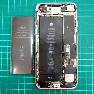 iPhone7 バッテリー交換