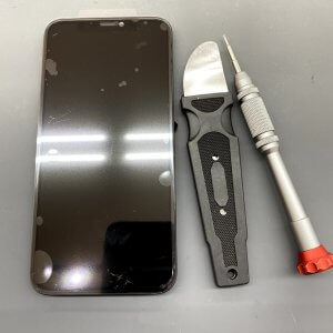 iPhone 11Pro フロントパネル交換