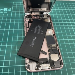 iPhone 6s バッテリー交換