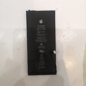 iPhone 11 バッテリー交換