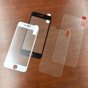 iPhone8 強化ガラス貼付