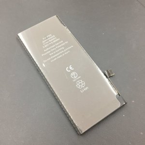 iPhone 8 バッテリー交換