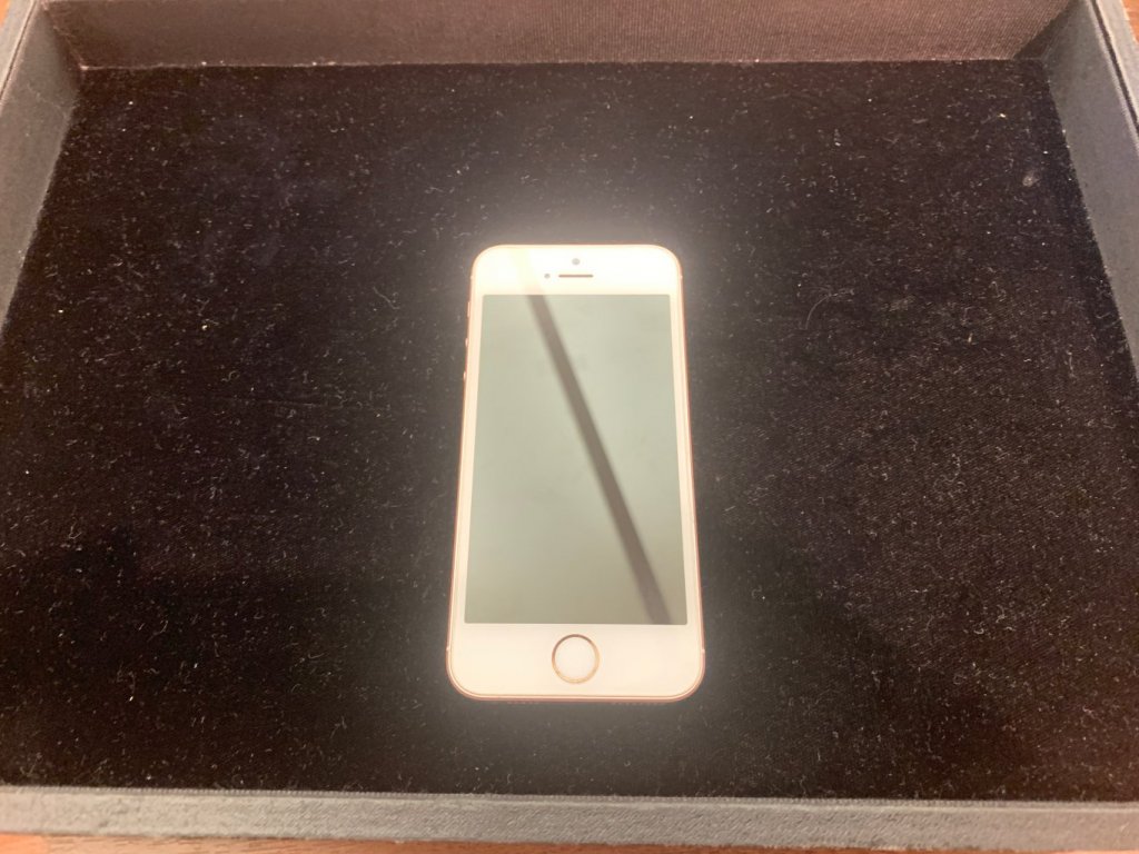 iPhone SE 第一世代 バッテリー
