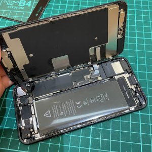 iPhoneSE2 バッテリー交換