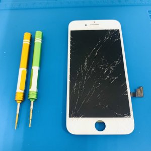 iPhone7 パネル交換修理