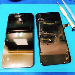 iphoneXSMAX パネル交換