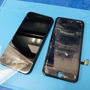 iphoneSE 第二世代 液晶交換修理
