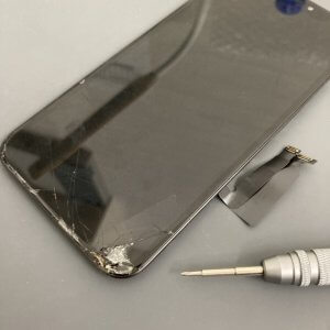 iPhoneXR 液晶交換修理