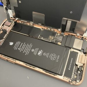 iPhone8 バッテリー交換
