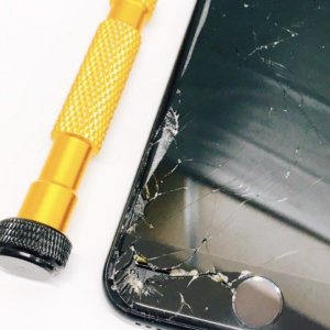 iPhoneSE2 液晶交換