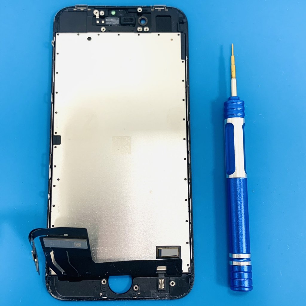 iPhone8 液晶交換修理