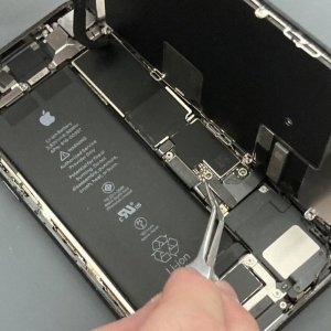 iPhone8 バッテリー交換 修理 電池交換