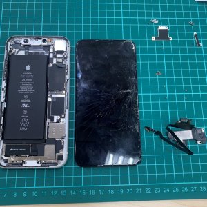 iPhoneXR　液晶交換