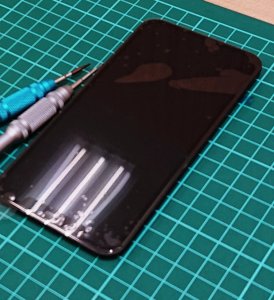 iPhone11 液晶交換