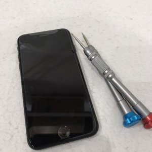 iPhoneSE2 液晶交換