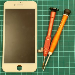 iPhone8 液晶交換