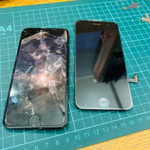 iPhone8液晶交換 修理実績
