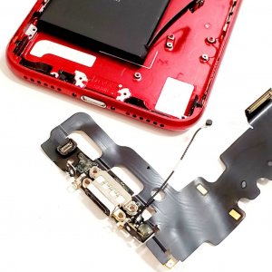 iPhone7 ライトニング交換