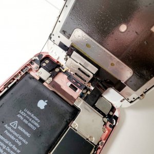 iPhone6S 水没修理