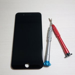 iPhone8plus フロントパネル交換