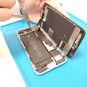 iPhone8 液晶交換修理