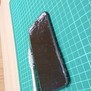 iPhone8 液晶交換