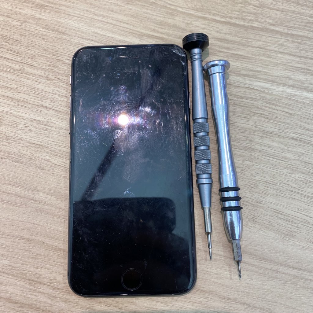 iPhone8バッテリー交換