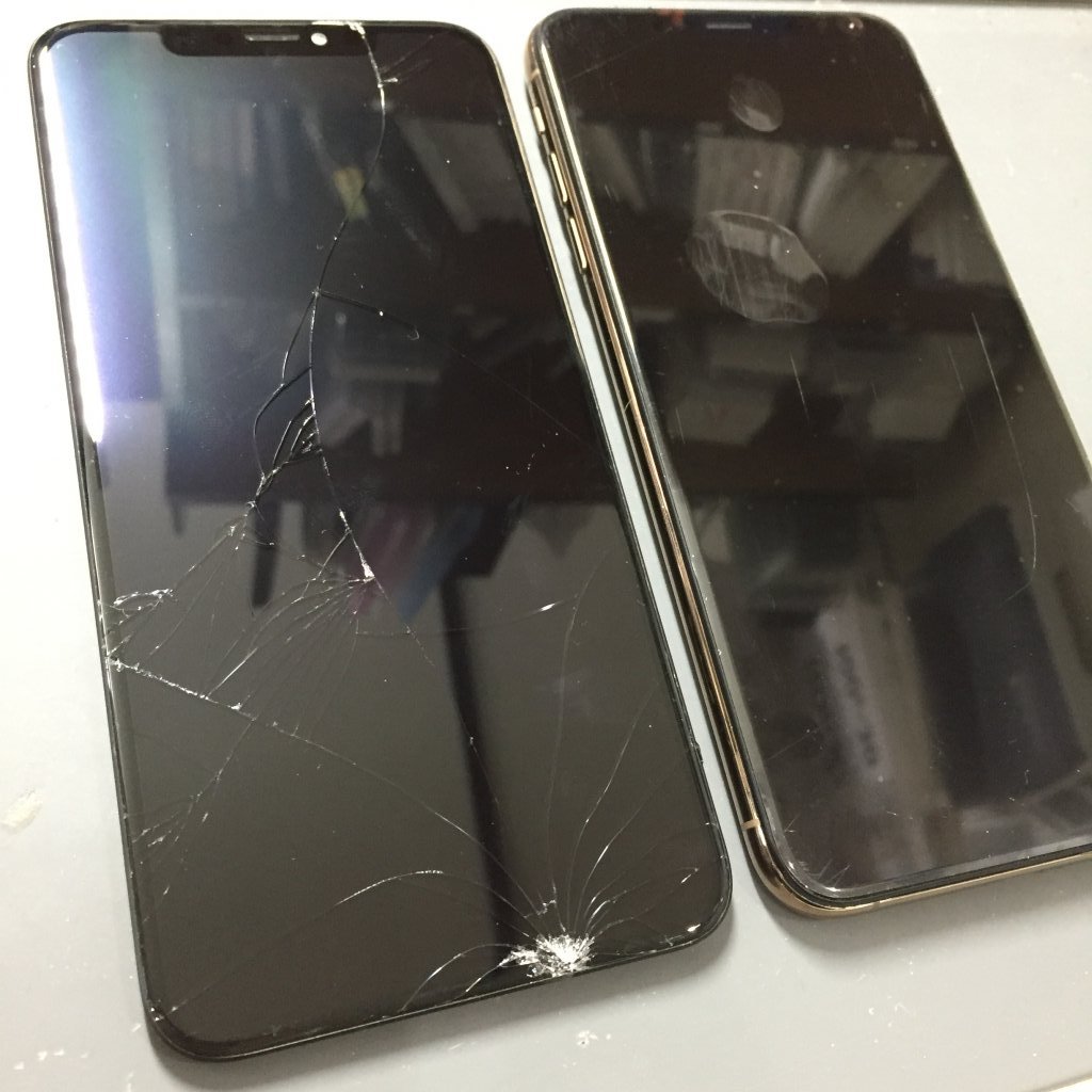 iPhoneXR ガラスパネル交換