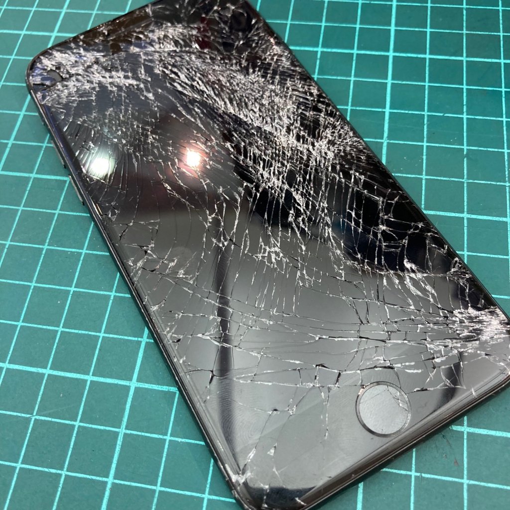 iPhone7 液晶交換