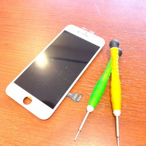 iPhone8 液晶交換修理