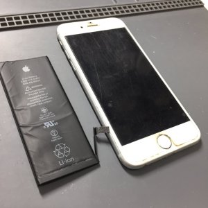 iPhone6S バッテリー交換