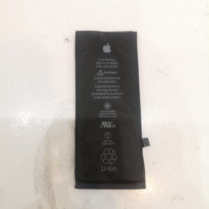 iPhone 8 バッテリー交換