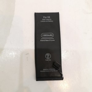 iPhone 5S バッテリー交換