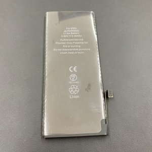 iPhone 8 バッテリー交換