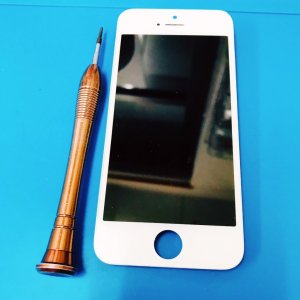 iPhoneSE第一世代 液晶交換