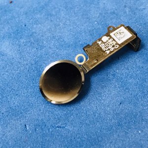 iPhoneSE2 ホームボタン交換修理