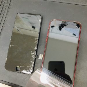 iPhoneSE2 パネル交換