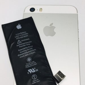 iPhoneSE バッテリー交換