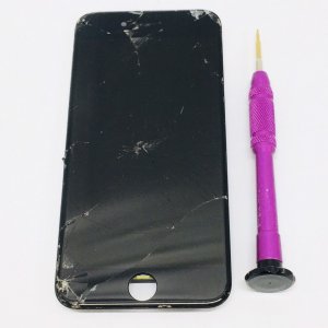 iPhone8 フロントパネル交換