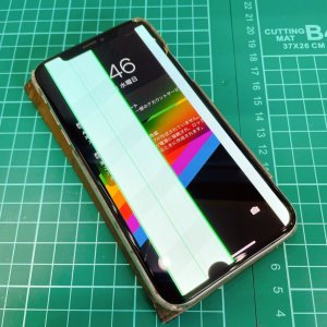 iPhone X 液晶交換